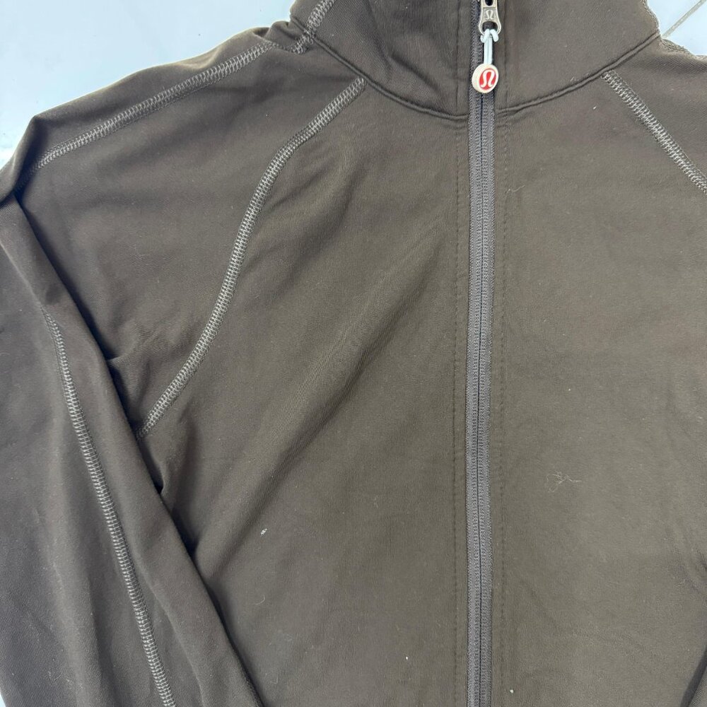LULULEMON Scuba Jacket Women's Size 4 - Brown Zip Up Track Jacket - Athletic fit - Picture 6 of 6